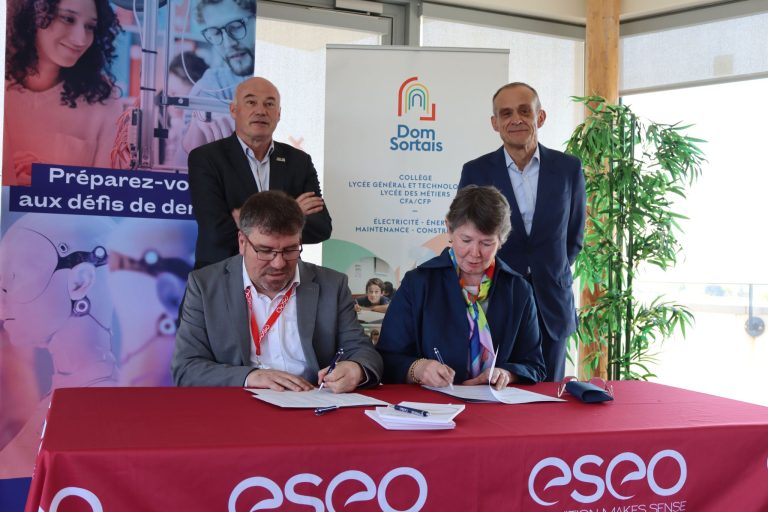 28.04.25 signature partenariat eseo