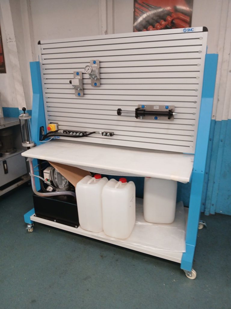 banc hydraulique maintenance min (1)